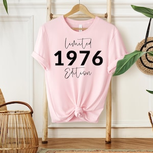 1976 Birthday TShirt UK, 50th Birthday Gifts for Women, 50th Birthday Tshirt, Vintage 1976 Birthday Shirt, Birthday Gift for Mum Grandpa pink
