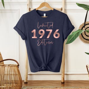 1976 Birthday TShirt UK, 50th Birthday Gifts for Women, 50th Birthday Tshirt, Vintage 1976 Birthday Shirt, Birthday Gift for Mum Grandpa navy