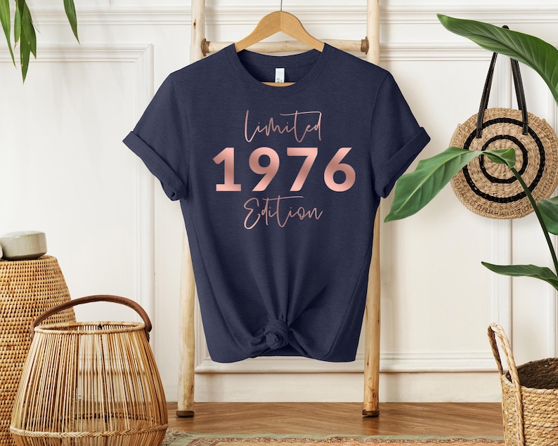 1976 Birthday TShirt UK, 50th Birthday Gifts for Women, 50th Birthday Tshirt, Vintage 1976 Birthday Shirt, Birthday Gift for Mum Grandpa navy