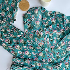 Womens Pure Cotton Block Print Pyjamas Blue Floral Pyjama&#39;s Indian Print Loungewear Set Unique Gift Wrapped Pyjamas