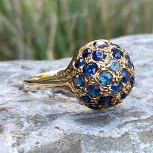 Antique 9ct gold sapphire ring size P 1/2, 8