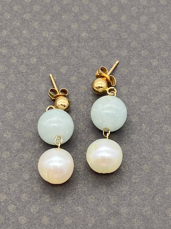 Vintage 14ct gold jade and pearl drop earrings - image 3