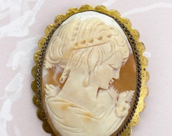 Vintage gold plated cameo pendant, large cameo brooch