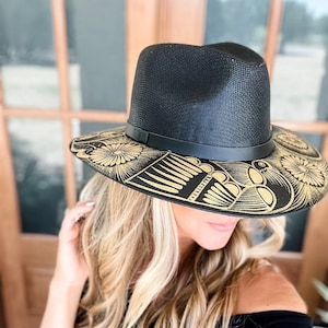 Meksykański kapelusz palmowy, ręcznie malowany kapelusz, kolorowy kapelusz, kapelusz ze słomy panamskiej, kapelusz boho fedora, meksykański sombrero, ręcznie robiony kapelusz, prezent dla niej, złoty kapelusz