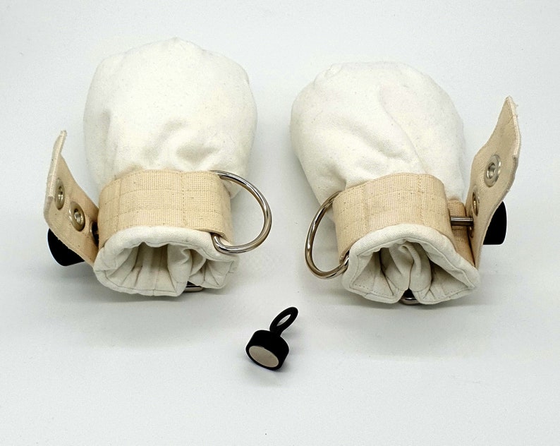 Locking Medical Restraints Fist Gloves Mittens Bondage Slave Padded ADBL Self Medfet Cuffs