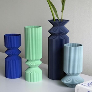 Vase B • colorful • for dried flowers • minimalist modern vases • 3D printing • made of bioplastic