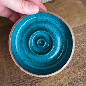 Ceramic soap dish / soap holder / wheel thrown soap dish / round pottery soap dish image 5