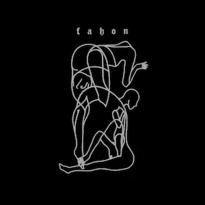 Peut inclure: Fond noir avec un dessin au trait blanc de trois figures dans diverses poses. Le mot "fahon" est écrit dans une police stylisée au-dessus des figures.