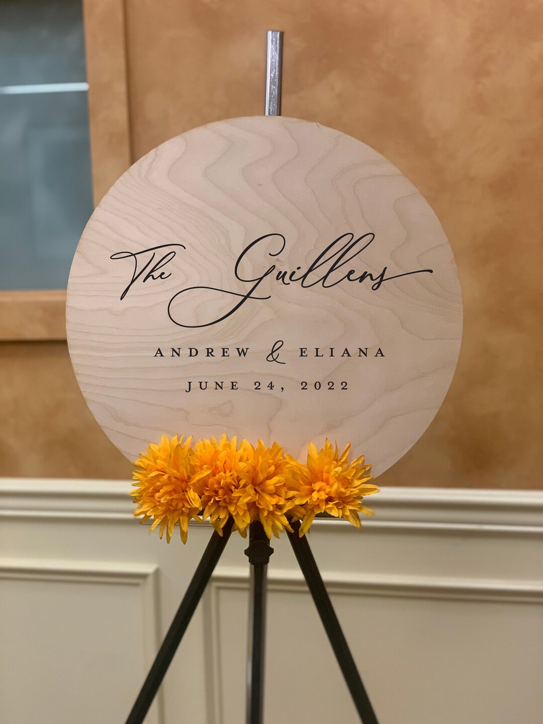 Wooden Circle Wedding Welcome Sign Wooden Last Name Wedding Sign