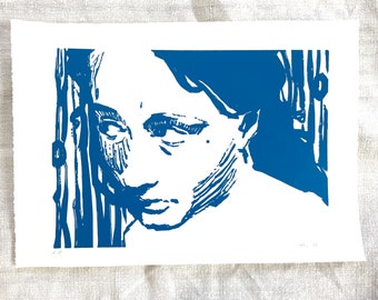 Original handgemachter Linoldruck, DIN A4. Limitiert, nummeriert und signiert. Portrait, Frau, blau.