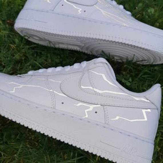 air force 1 lightning bolt