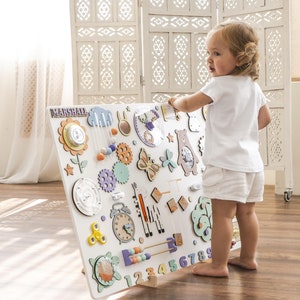 Planche Montessori, Planche sensorielle, Jouets pour bébé, Jouets écologiques, Cadeau de 1er anniversaire, Planche agitée pour tout-petits, Mur Montessori, Planche bébé occupé