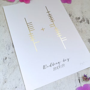 Lover&#39;s Ogham: Personalised name inscription in gold leaf