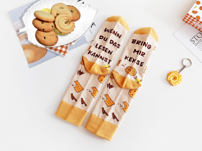 Socken Geschenkset für Frauen zum Geburtstag, Geburtstagsgeschenk für Freundin, Mama, lustige Socken mit Spruch Bring mir Kekse, Gr 37-43 Bild 6