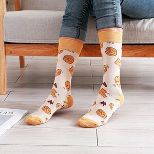 Socken Geschenkset für Frauen zum Geburtstag, Geburtstagsgeschenk für Freundin, Mama, lustige Socken mit Spruch Bring mir Kekse, Gr 37-43 Bild 5