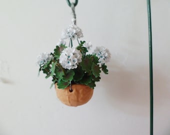Geranium, white hanging basket  1" dollhouse scale   These flowers are not real!