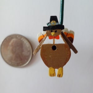 Wooden Thanksgiving Turkey birdhouse  1&quot; scale