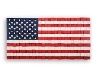 Handmade Wooden US Flag Wall Art: Patriotic Home Decor