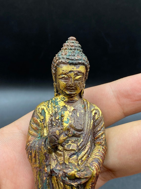 古代の金色の仏像 古代の金色の仏像 【公式通販】