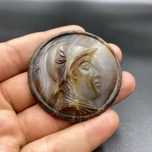 Antique Roman Alexander head on suleimani aqeeq agate from Afghanistan beautiful and very high quality