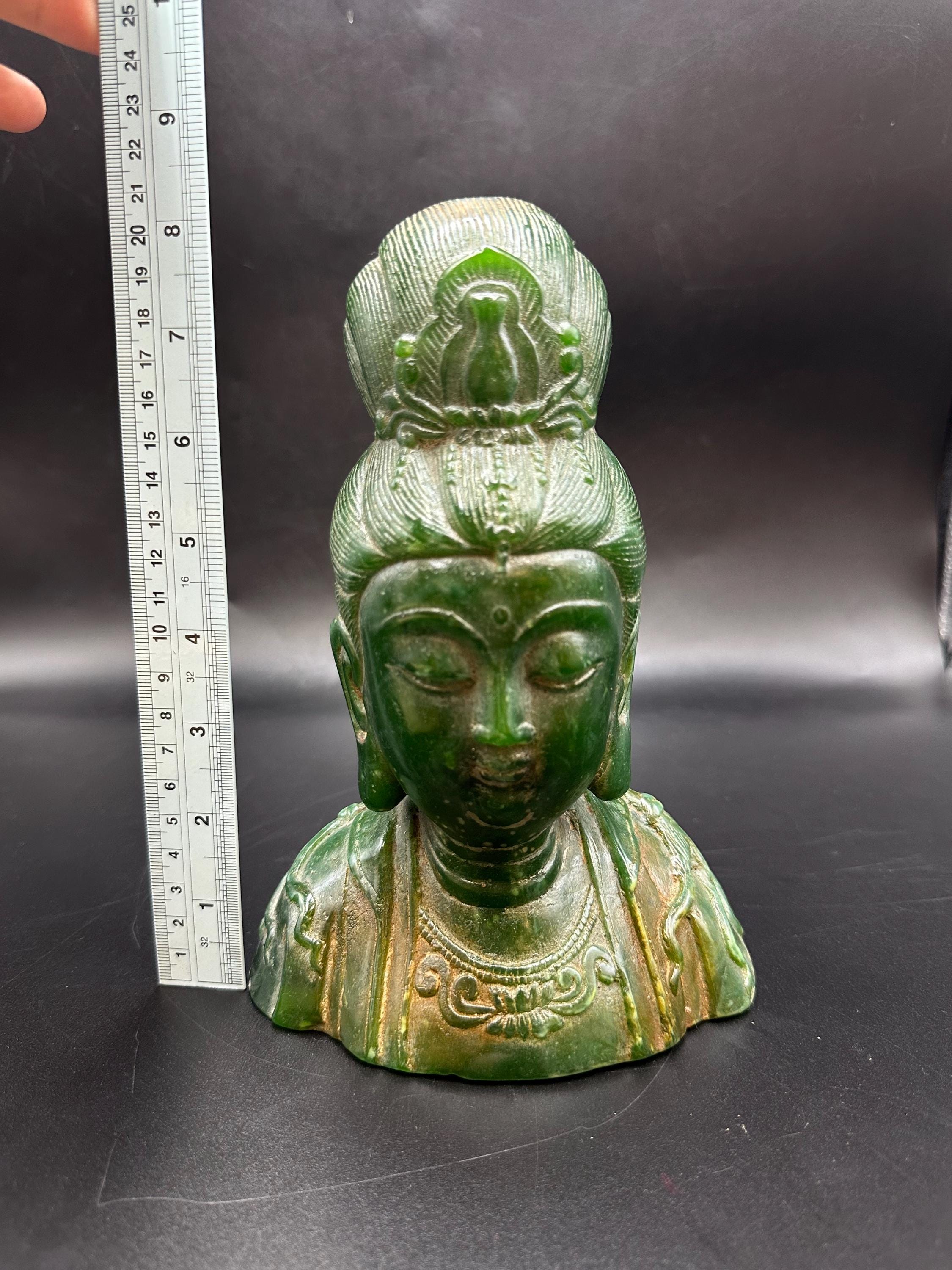 古代中国の緑の翡翠の観音像 - Etsy 日本
