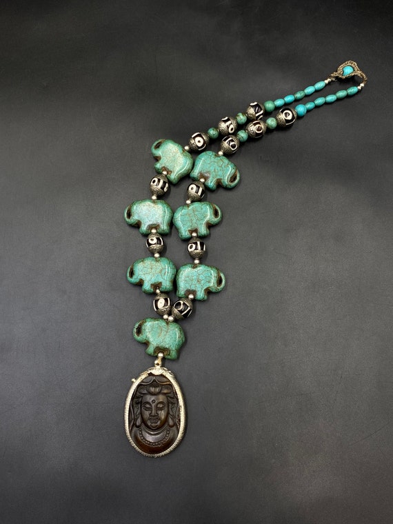 Wonderful old Burmese Pyu beads necklace and old … - image 6
