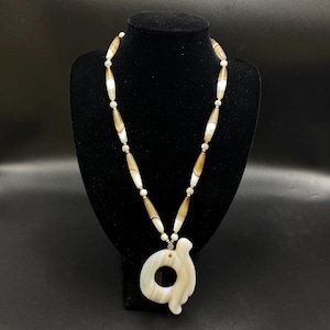Very Beautiful Old Tibetanin Agate Beaded pendent Necklace With agate and pyu  beads beautiful beads ancient beads