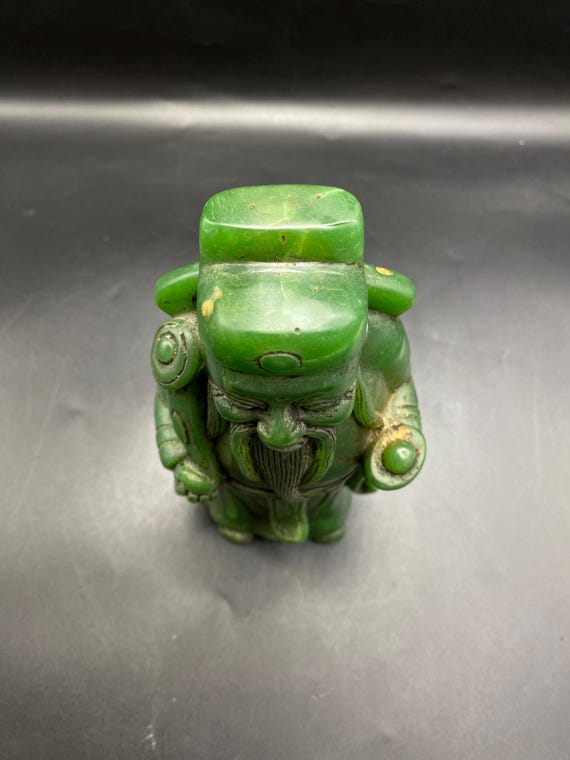 Old Chinese Green Jade Carving Kwan-yin Guna Yin Goddess Statue