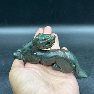 Antiker Foo Hund Schutzlöwe Drache in dunkelgrüner Jade aus der Mongolei