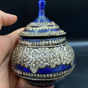 Amazing Box Tibetan silver work on lapis lazuli   with Tibetan symbols hand made Art Deco natural stone silver work antique turquoise stone