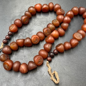 Old Indus Valley Ancient Carved On Agate Stone Intaglio Historical Stamps Beads, Cylinder Seal necklace