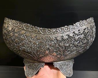 Beautiful Original Old Big Antique Fine Hand Crafted Flower fruit Vase basket  mughal solid silver 19th century India