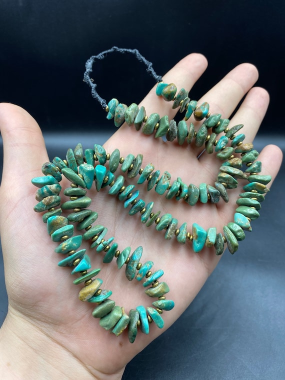 Antique old Tibetan turquoise nuggets shape beads 