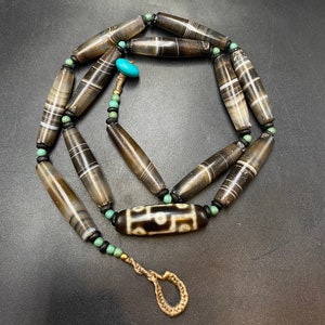 Authentic Ancient 9 Eyes Tibetan Dzi bead pure agate and agate eye beads Dzi  agate beads as green turquoise