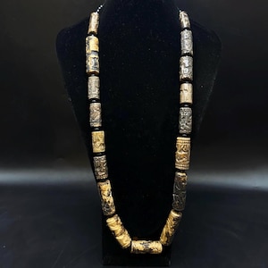 Historical beads!!! Very beautiful old Ancient Greek empire shape Jasper and garnet signet intaglio Stamps Beads, Cylinder Seal necklace