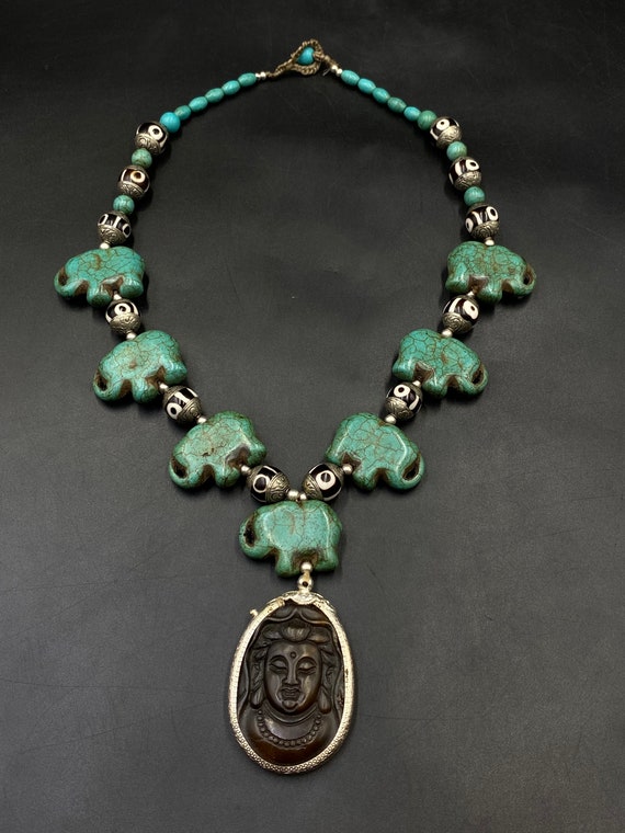 Wonderful old Burmese Pyu beads necklace and old … - image 5