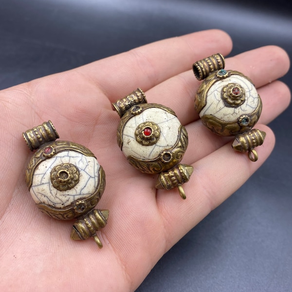 3 pc. Beautiful Naga shell pendent handmade Tibetan pendent Brass