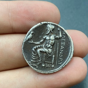 Authentic very old ancient indo-Greek solid silver coin of king Lysias intaglio