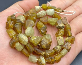 Ancien Ancien Ethnique Afghani Roman Verre Forme irrégulière Perles Patine Collier