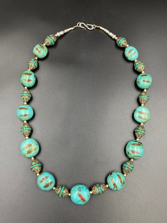 Beautiful Tibetan turquoise necklace with coral i… - image 2
