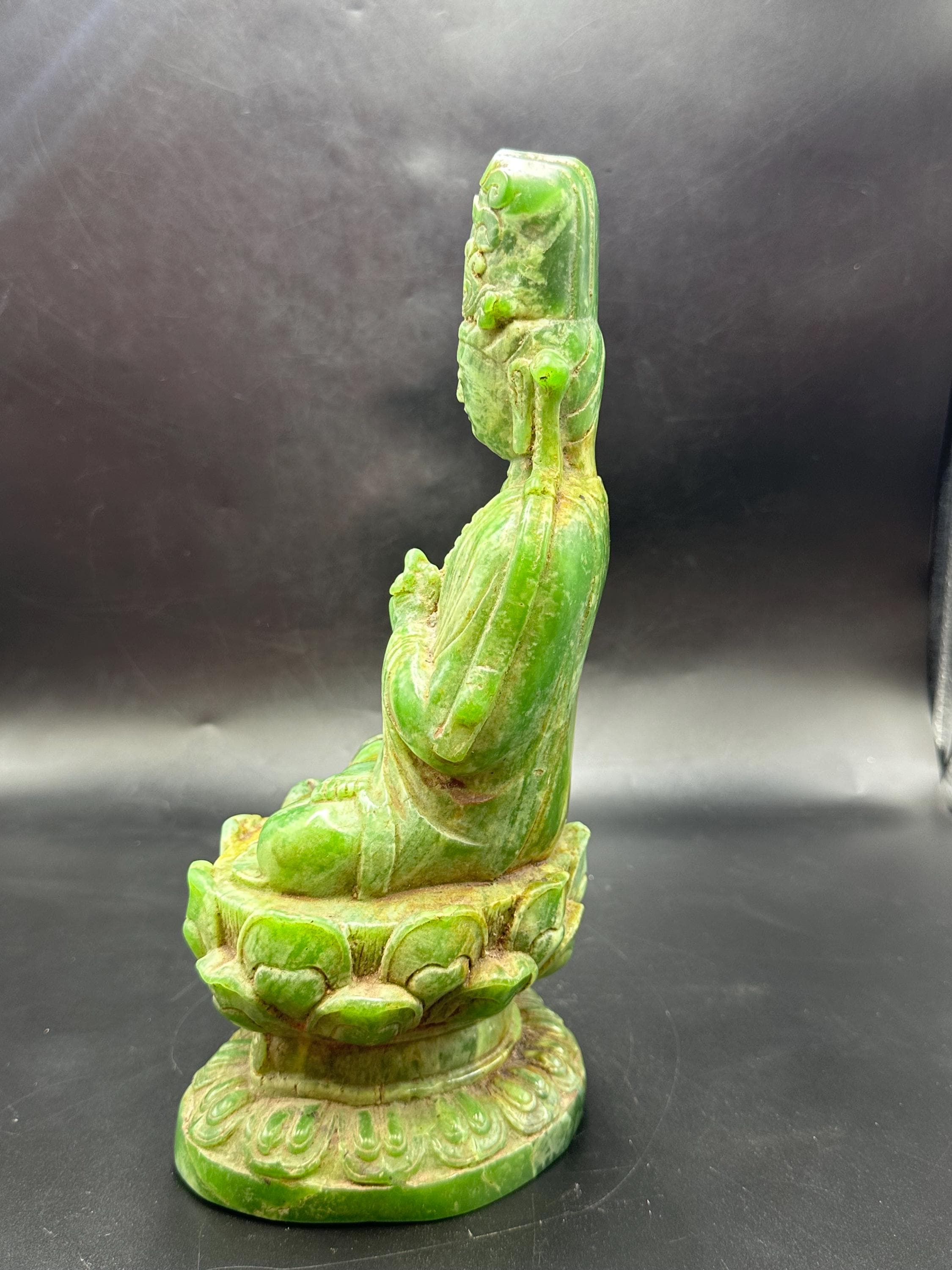 古代中国の緑の翡翠彫刻の観音菩薩像と古代中国の彫刻 - Etsy 日本