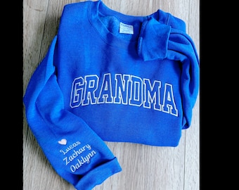 Embroidered Grandma sweatshirt, grandma crewneck, embroidered sweatshirt, custom sweatshirt, personalized sweatshirt, Christmas gift,