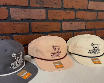 Cappello Richardson 256 con logo personalizzato ricamato, cappellino snapback con visiera piatta