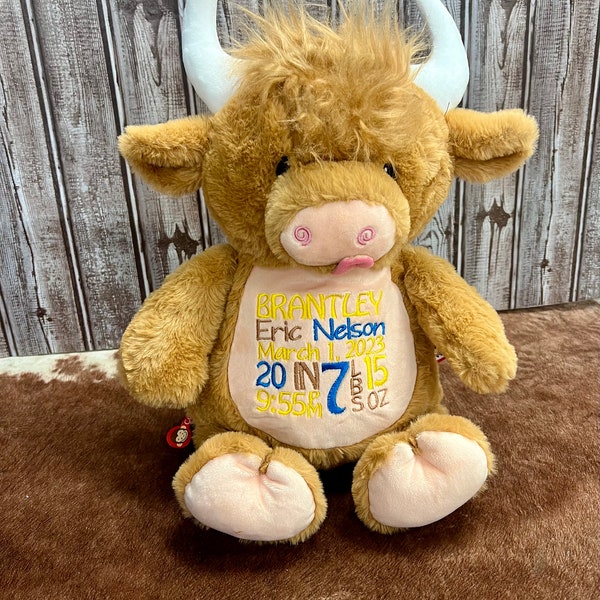 Highland cow birth stat stuffed animal, embroidered baby gift, highland cow, embroidery gift, birth announcement, embroidered cow, gift