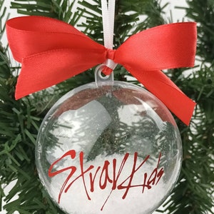 8 Member Boy Group Christmas Bauble, Kpop Ornament, Tree Decoration, Gift, Stay