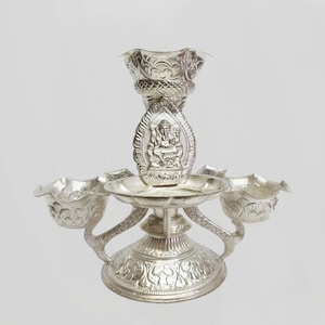 Silver Plated Shree Ganesh Diya Tika Dani for Puja Aarati | Copper Diya Lamp Tikadaani for Pooja