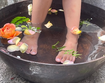 Round Copper Spa Pedicure Bath Bowl | Feet Warm Soaking Massage Tub | Black Polished Foot Relaxation Basin | Beauty Salon Flower Decor Bowl