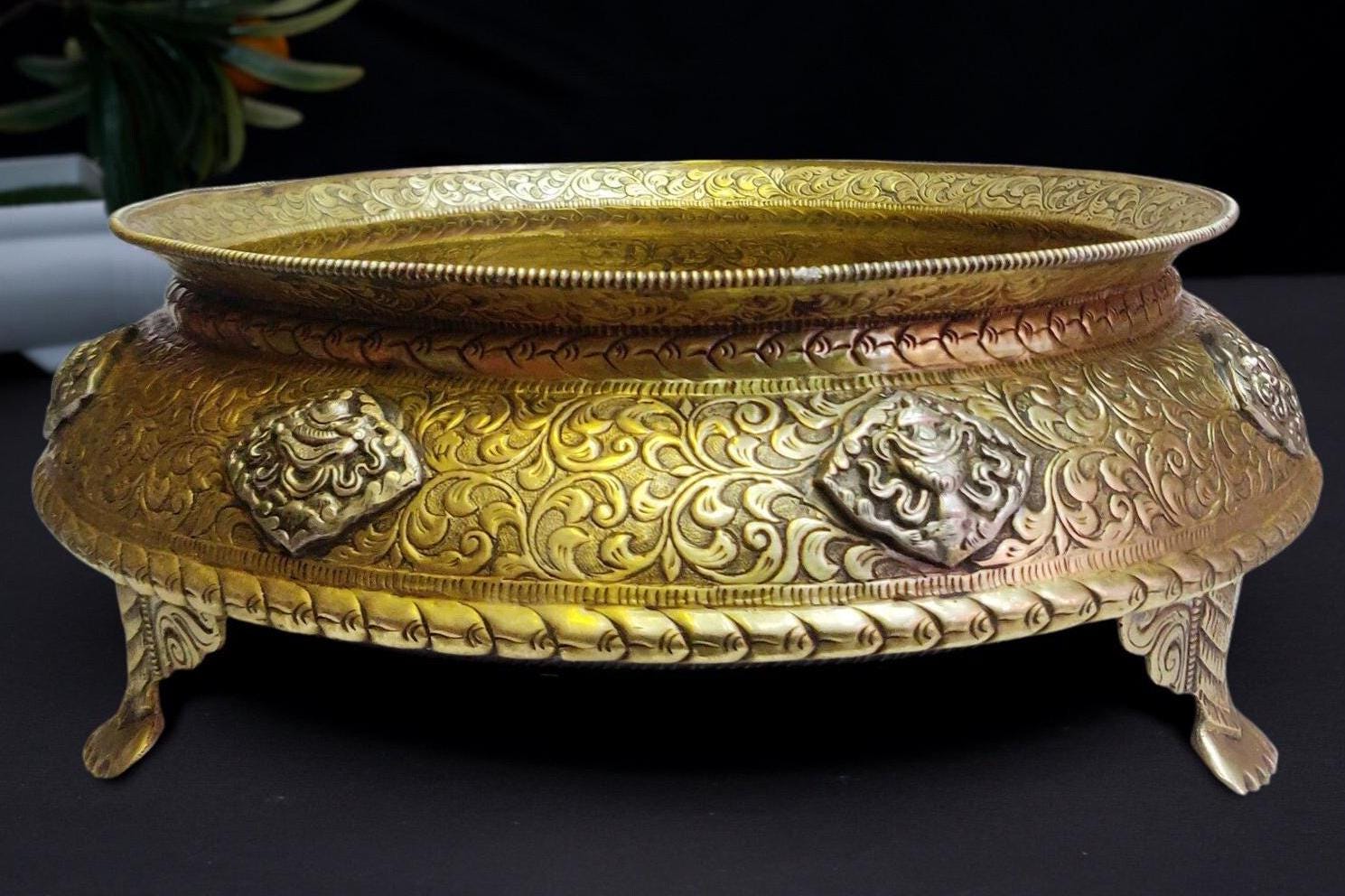 Brass Spa Bowl with Stand | Beauty Salon Flower Decoration Accessory Bowls