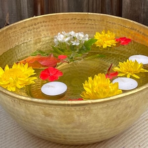 Round Brass Spa Pedicure Bowl | Feet Warm Soaking Massage Tub | Foot Relaxation Bath Basin | Beauty Salon Flower Decoration Bowl