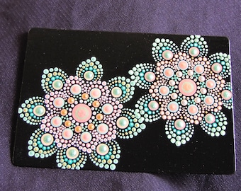 Mandala pintado a mano en imán plano de 5 "x 3"